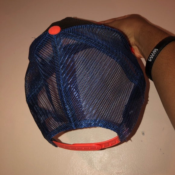 Knicks hat/cap - Picture 2 of 2